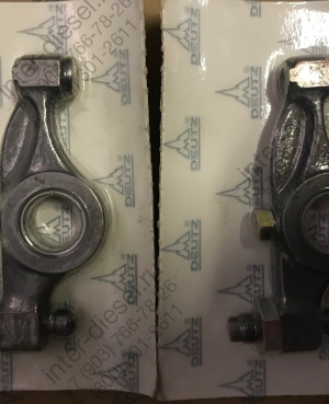 Коромысло (Rocker arm) 02236736